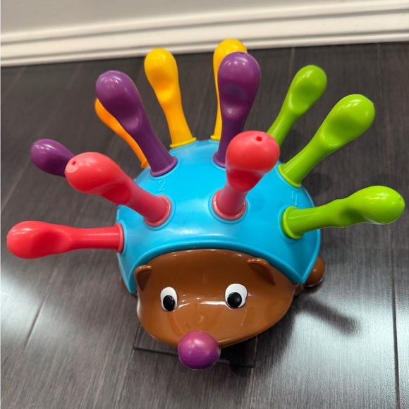 Learning Resources Fine Motor Hedgehog Learning Toy Colorful Spikes Baby Toddler - Picture 5 of 7